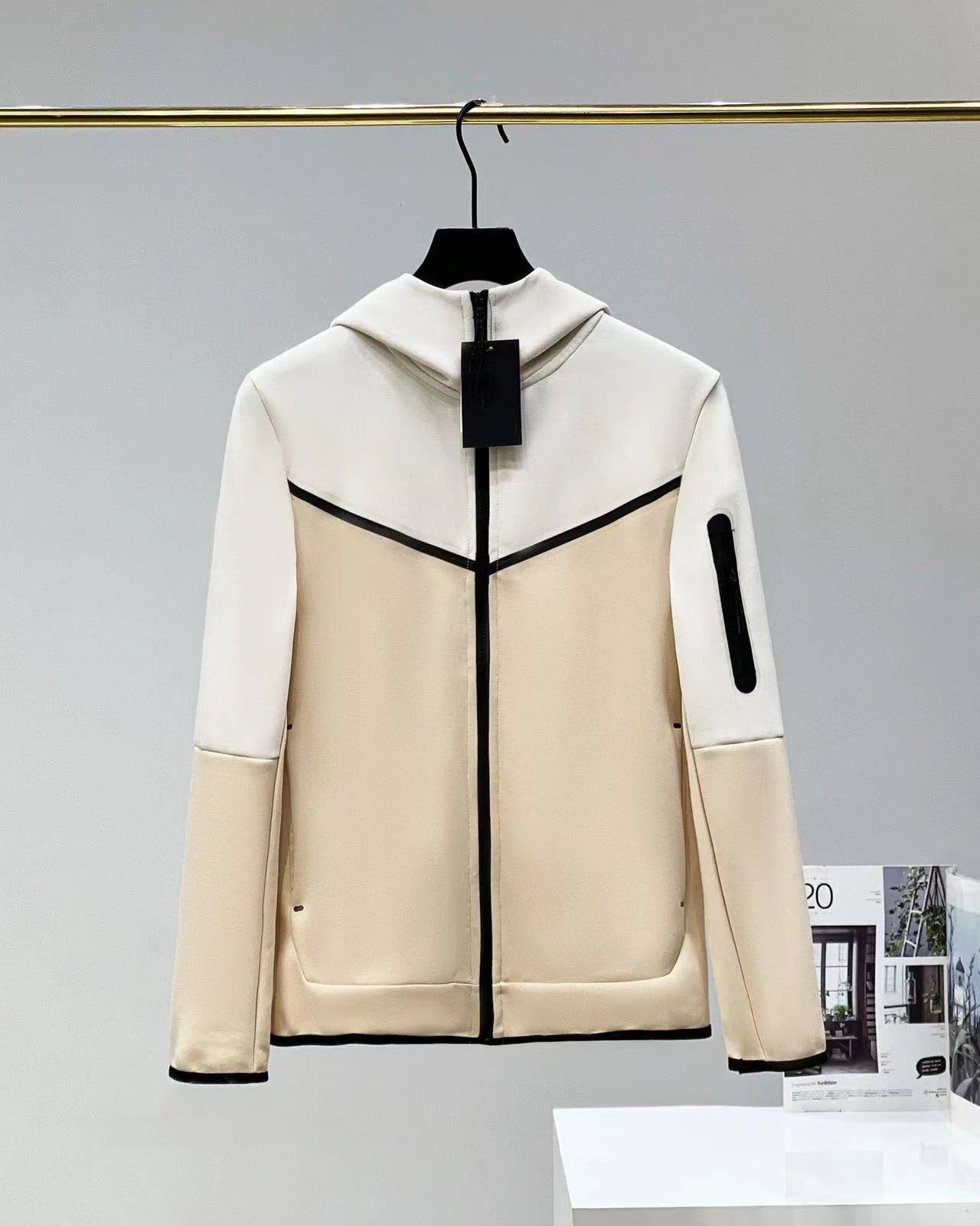 Mi Pin Khaki Top