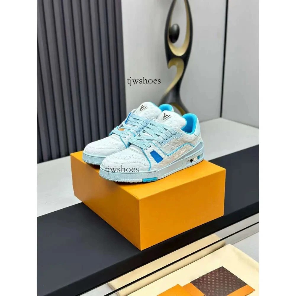 Louis Vuitton Sneakers LV Trainer low-top monogram — 16