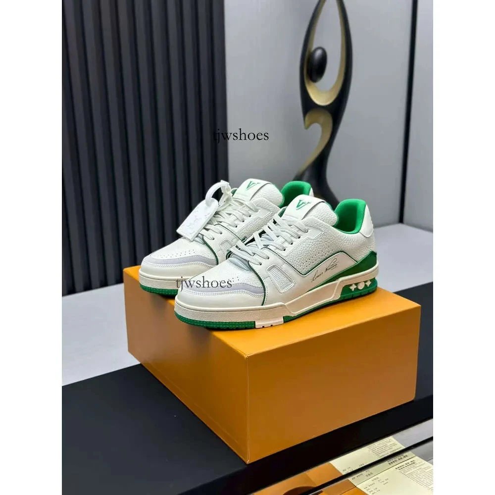 Louis Vuitton Sneakers LV Trainer low-top monogram — 04