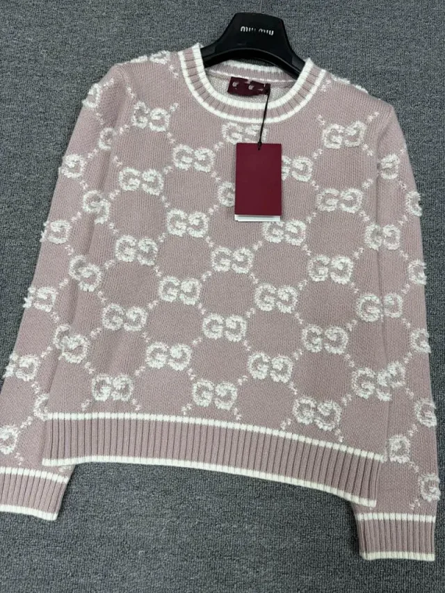 Gucci Knitwear GG monogram knit sweater and button-front cardigan product detail image 3