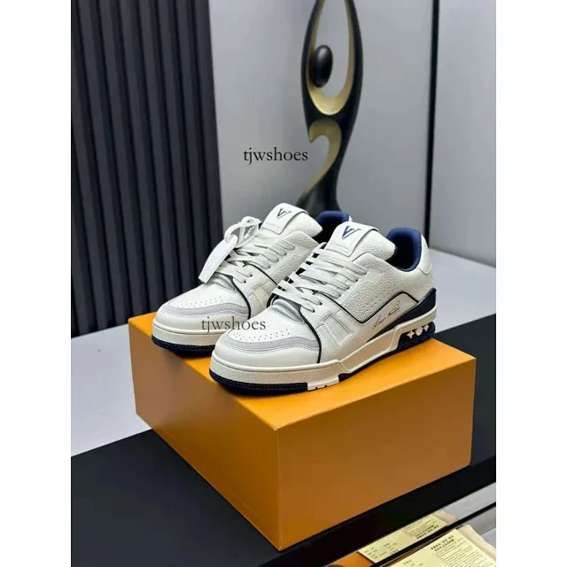 Louis Vuitton Sneakers LV Trainer low-top monogram product detail image 5