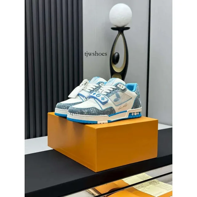 Louis Vuitton Sneakers LV Trainer low-top monogram product detail image 6