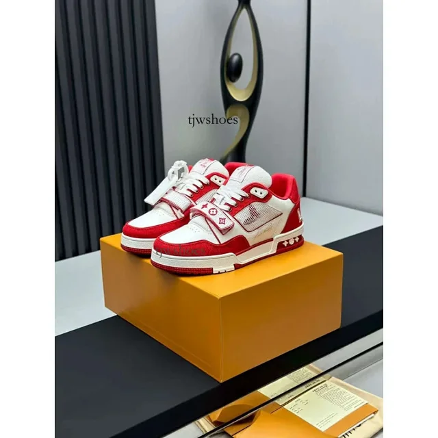 Louis Vuitton Sneakers LV Trainer low-top monogram product detail image 12