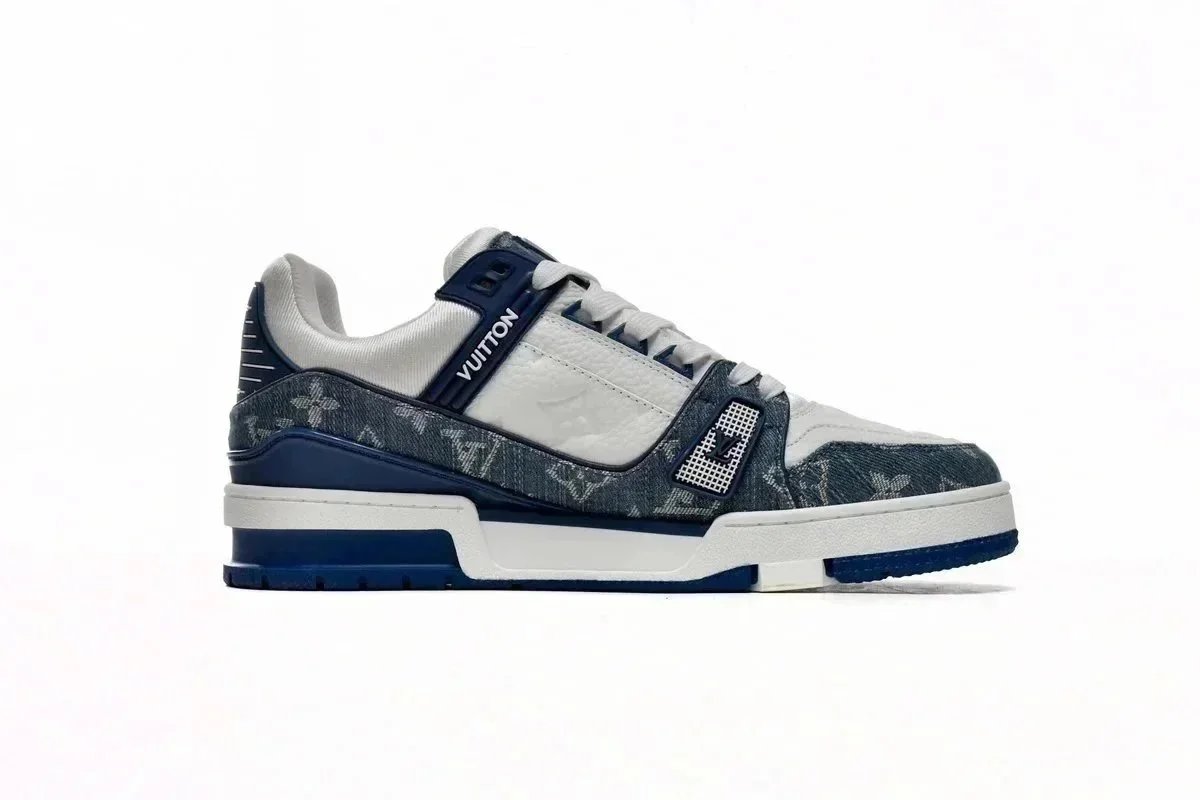 Louis Vuitton Archlight White and Gray Chunky Sneakers - 8