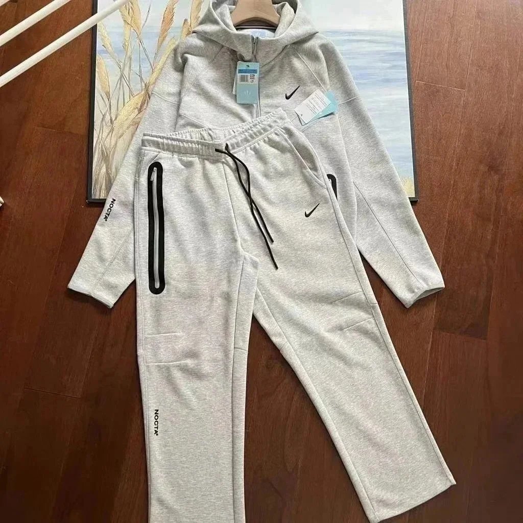 Nocta Tech 灰色套装