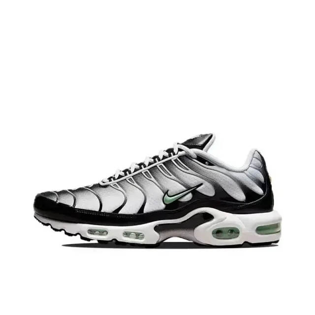 Nike Sneakers Air Max Plus product detail image 28