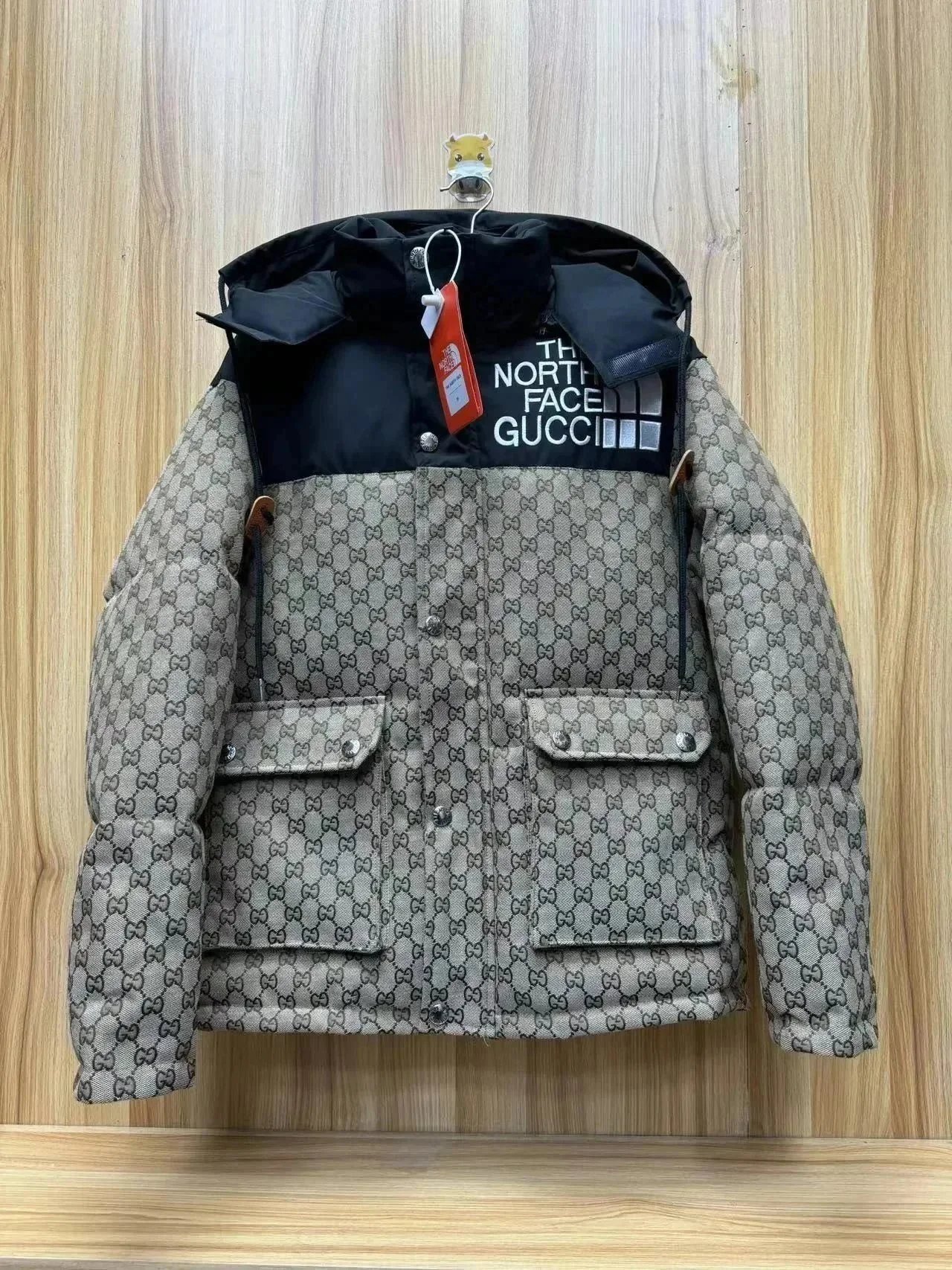17 Khaki
