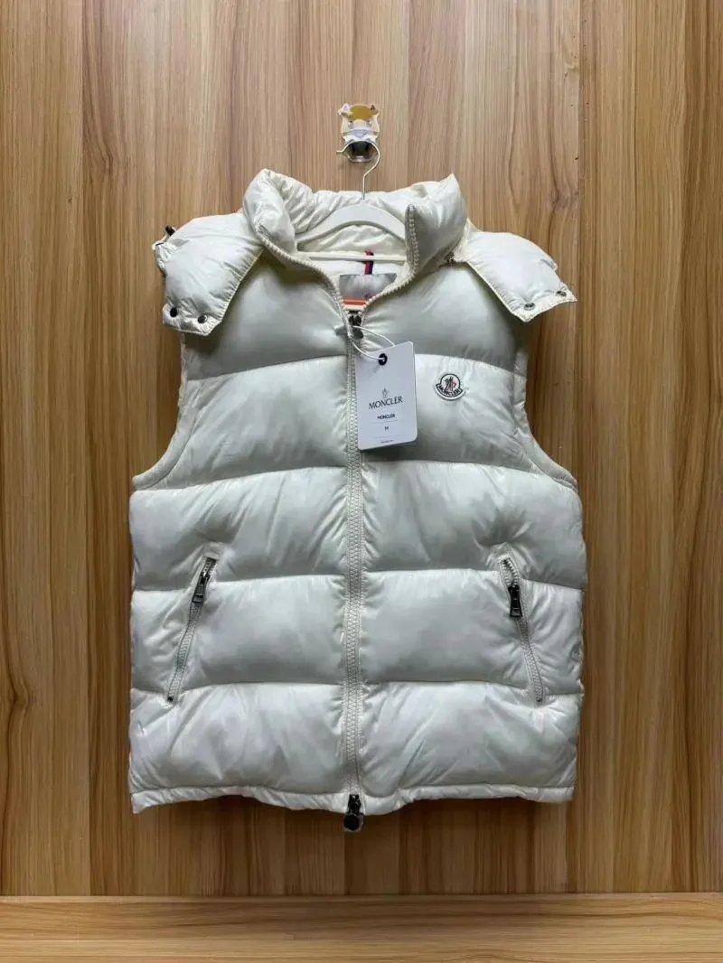 Moncler Down Jackets Hooded color-block puffer jacket — 32