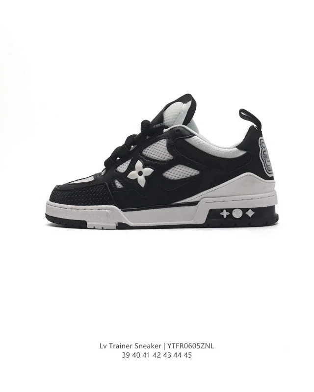 Louis Vuitton LV Trainer Sneaker product detail image 5