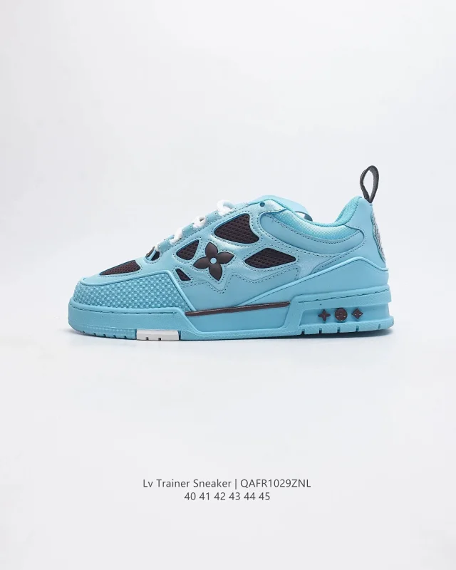 Louis Vuitton LV Trainer Sneaker product detail image 7