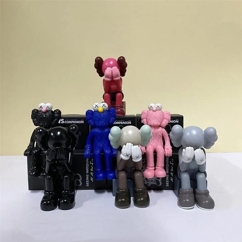 Kaws Dolls 12 Estilos