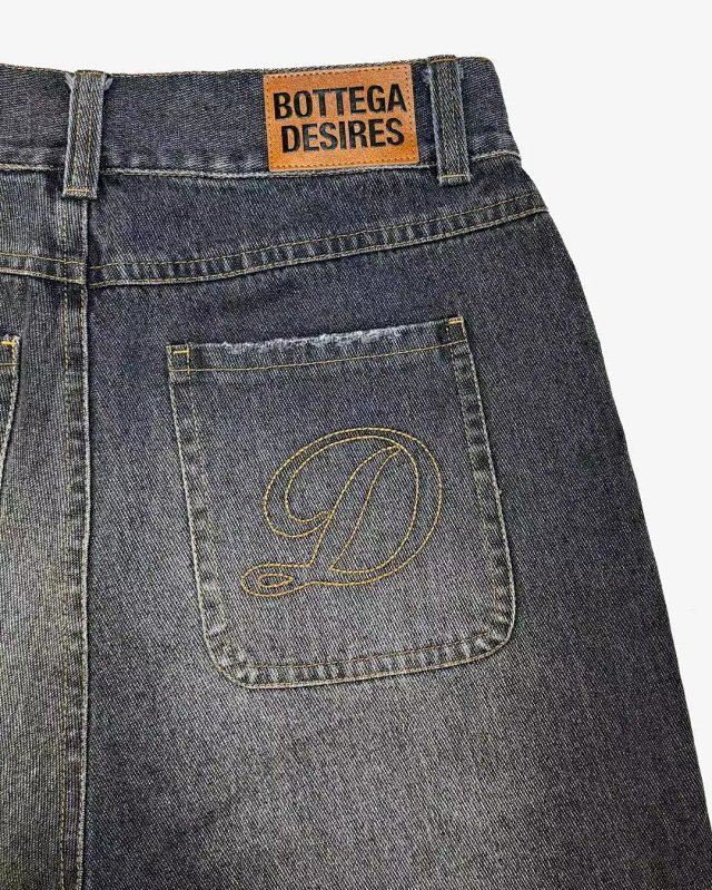 Bottega Desires Shorts: seller detail photo 8