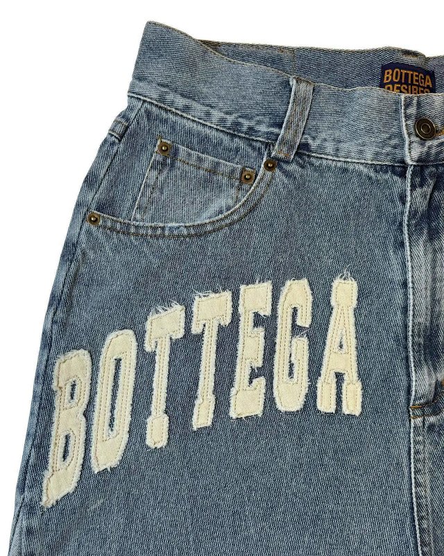 Bottega Desires Shorts: seller detail photo 1