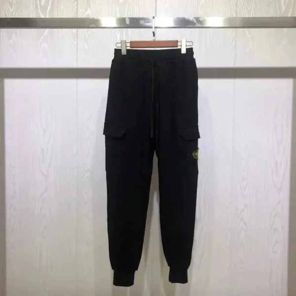Stone Island Shadow Project Cargo Sweatpants Black - 1
