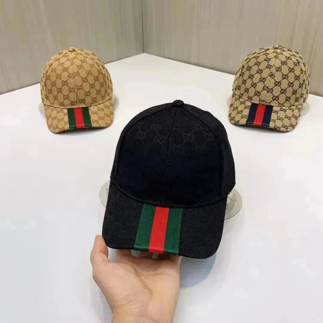 Gucci GG Supreme Baseball Cap Black and Beige - 1