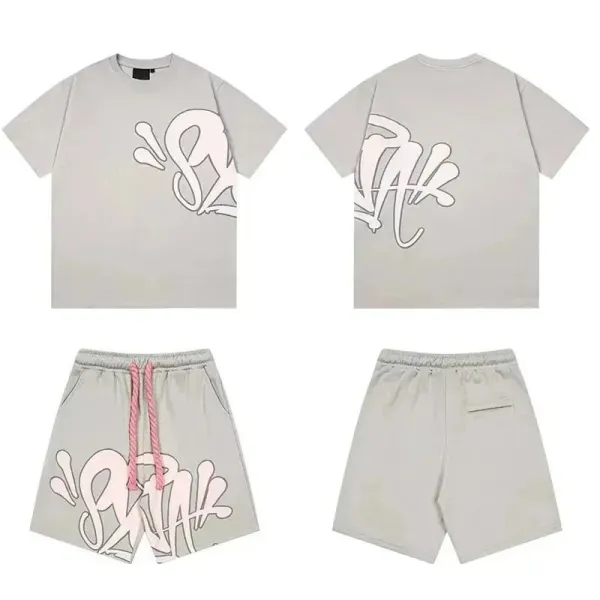 Unidentified Streetwear Set: Graffiti-Print T-Shirt and Shorts in Light Gray - 1