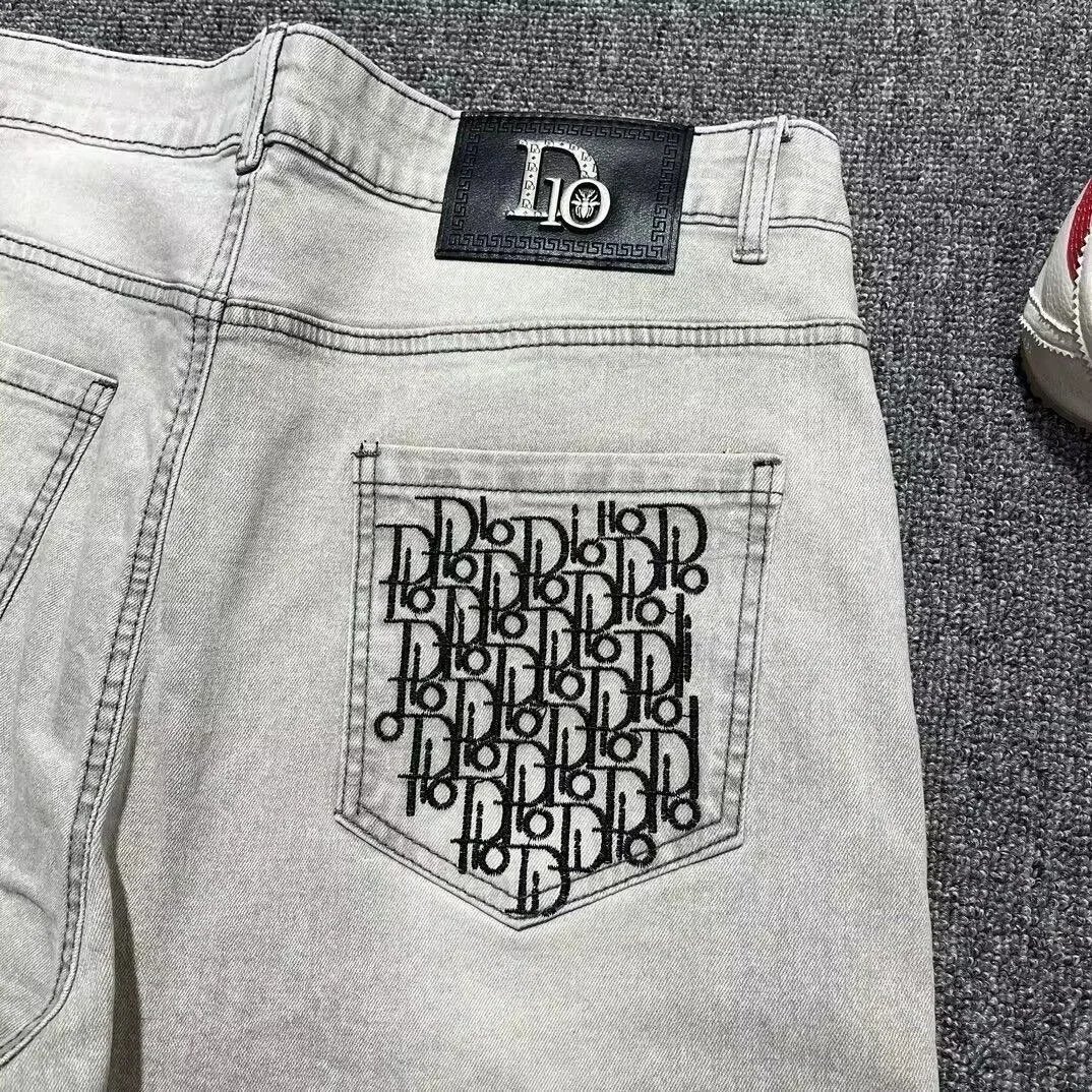 Trend Seize Pixel Art Streetwear Collection Multicolor Outerwear and Sneakers - 5