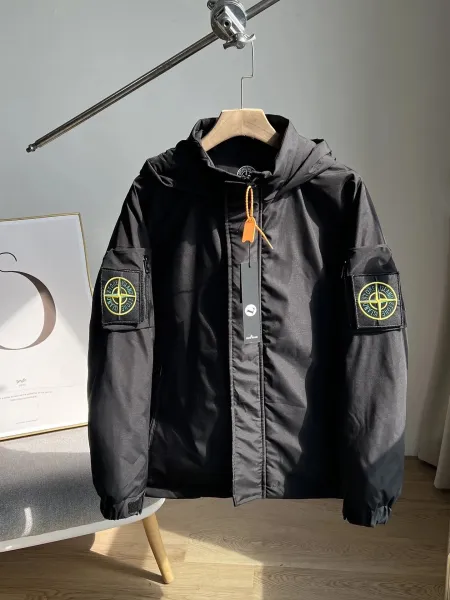 Stone Island Compass Patch Hooded Windbreaker Black - 1