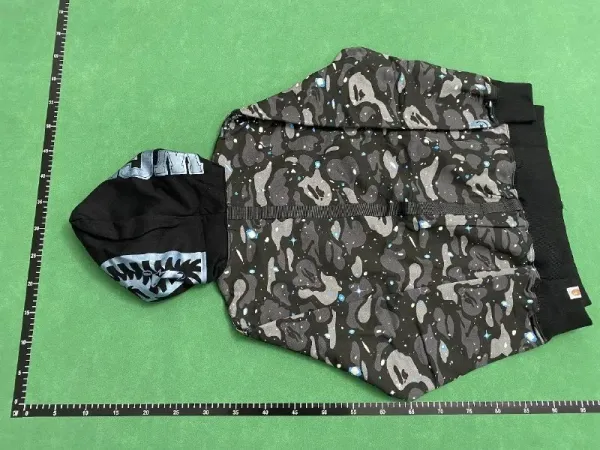 A Bathing Ape Shark Hoodie Red Camo Hoodie - 7