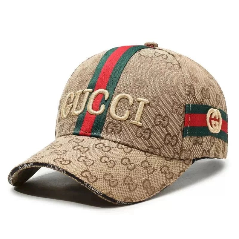 Gucci GG Supreme Bas