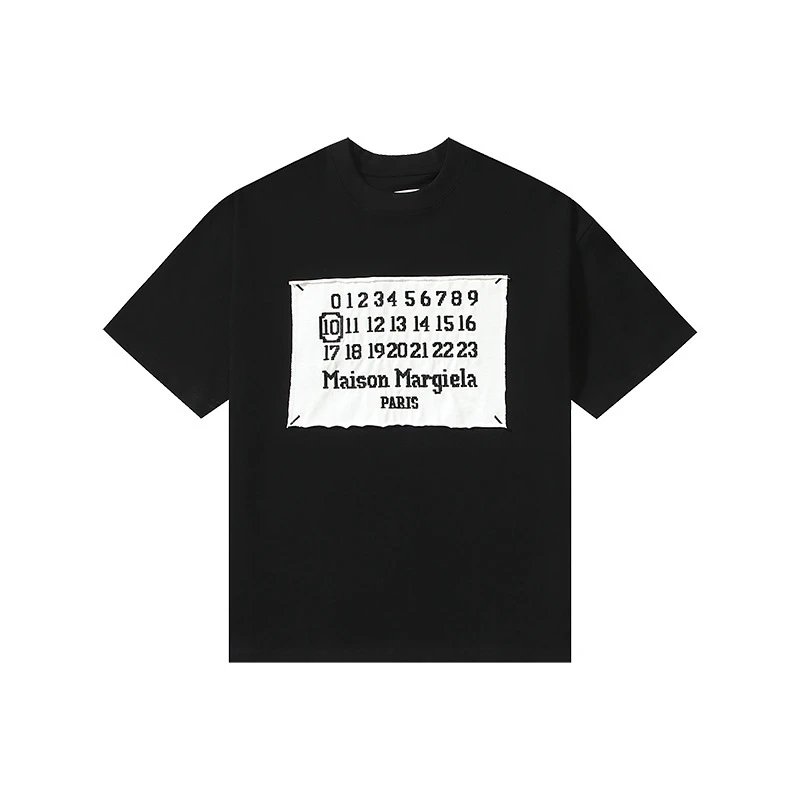 Black 32