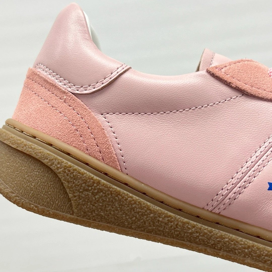Design Pink Star-Embellished Suede Sneakers - 13