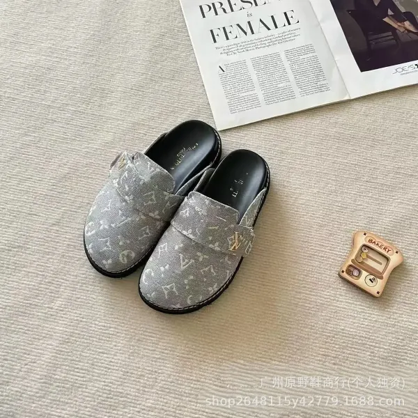 Louis Vuitton Monogram Canvas Mule Slippers Beige - 3