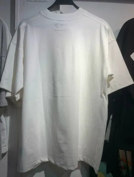Design Statement Graphic T-Shirt White - 7