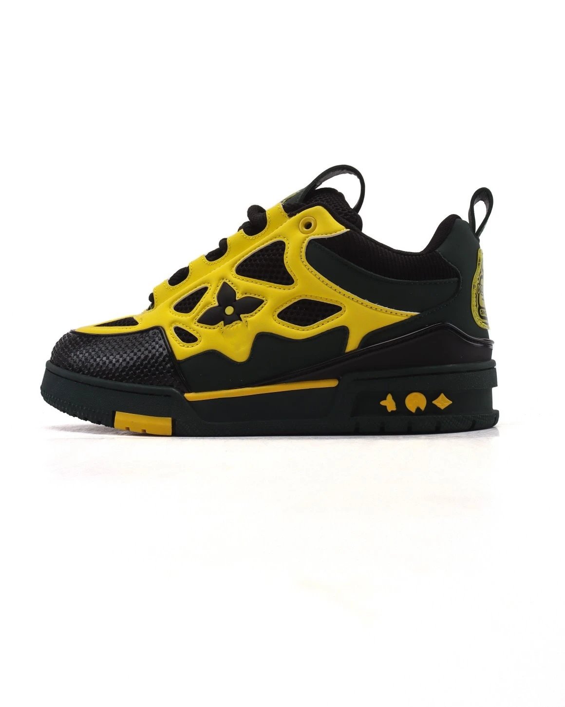 High-top v36-46 in black and yellow SKU image