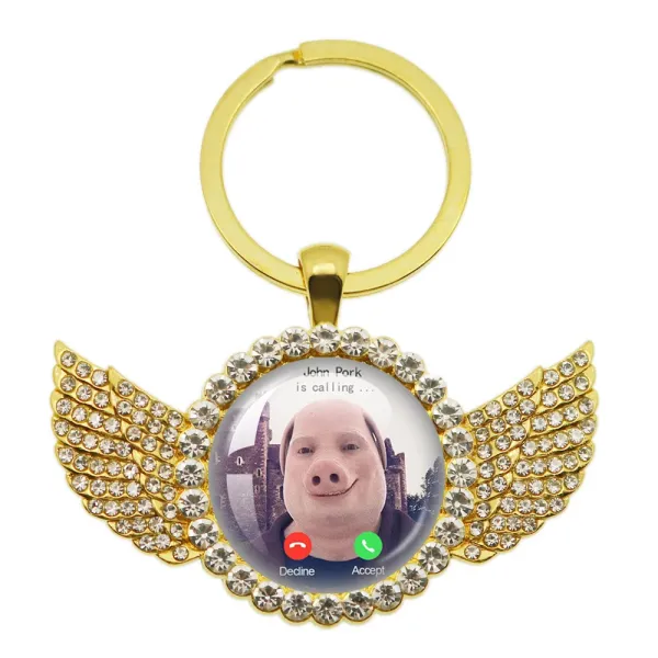 Design Custom Angel Wing Keychain with Pig Face Call Screen Gold Keychain Jewelry - 1