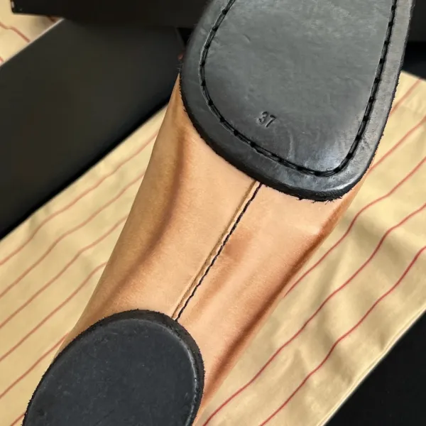 Design Square-Toe Ballet Flats Beige Suede Shoes Casual Shoes - 23