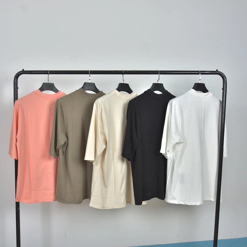 Design Mock Neck T-Shirt Beige - 4