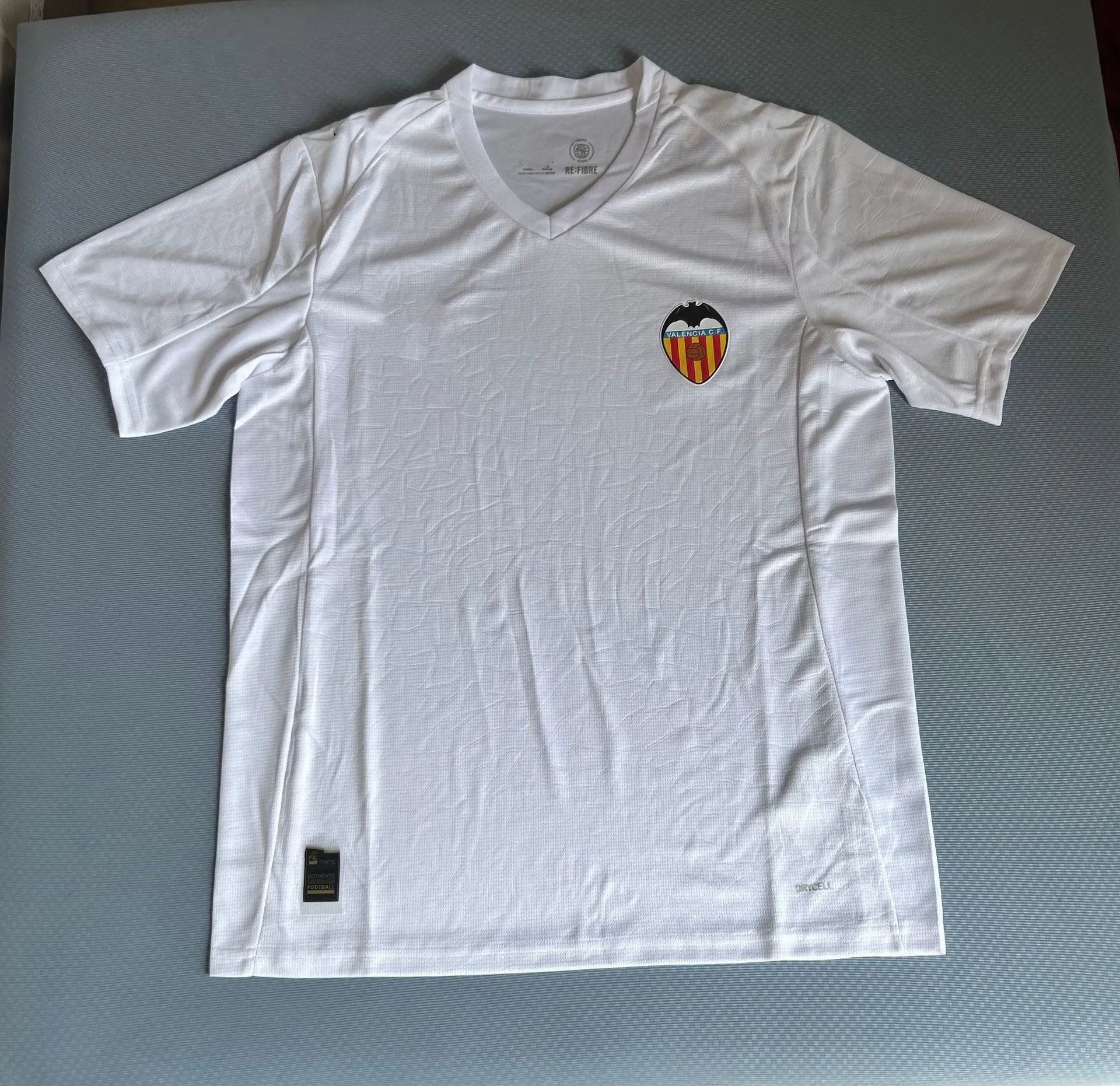 FC Barcelona x Spotify Third Kit Orange Jersey - 10