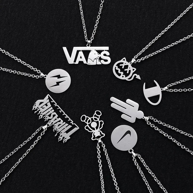 Design Astronaut Pendant Necklace Silver Jewelry - 3