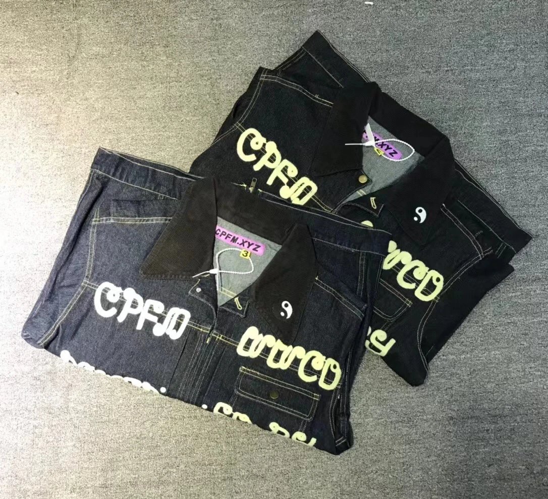 Design CPF.M.XYZ Denim Jacket with Graffiti Print Black Denim Jacket - 2