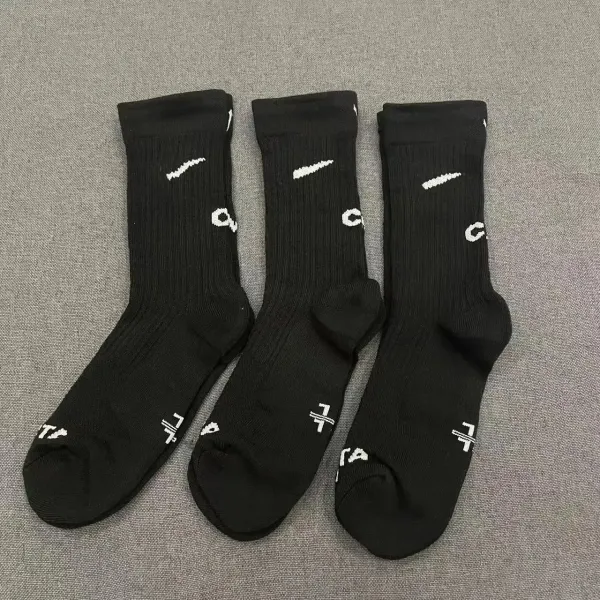Nike Swoosh Logo Crew Socks Black and White - 7