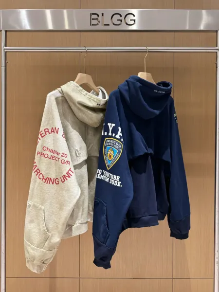 Philipp Plein x Custom Military-Style Zip-Up Hoodie in Gray with Camo Cap - 33
