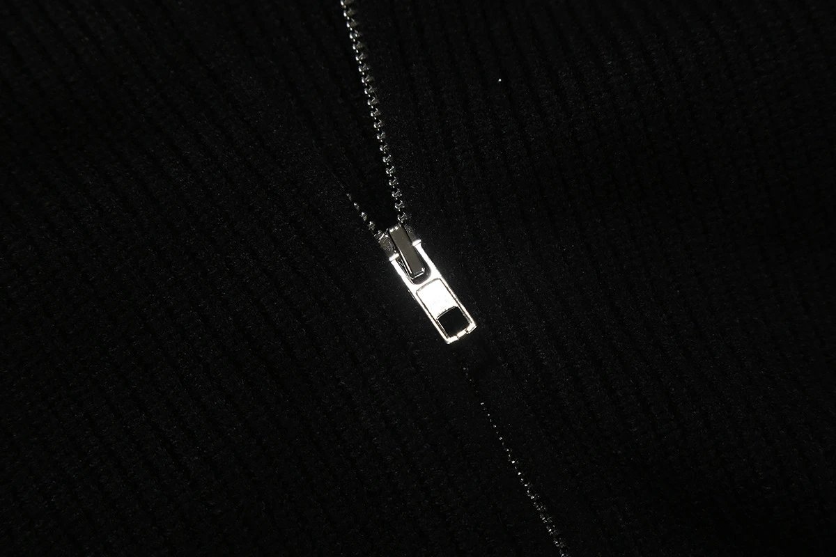 Maison Margiela Replica White Patch Sweater Black - 32