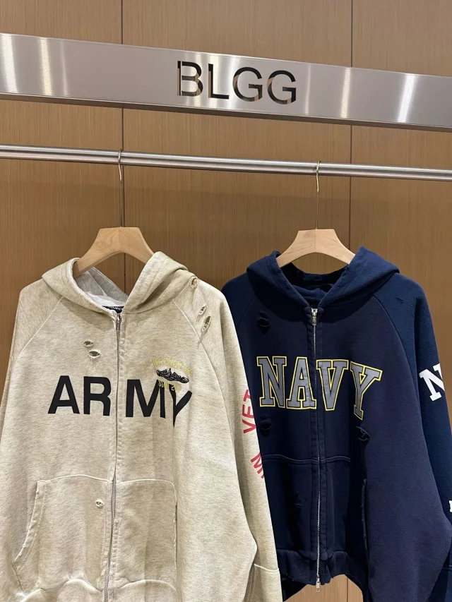 Unbranded Hoodies & Sweatshirts Distressed color-block zip-up hoodie with military-inspired graphic print product detail image 32