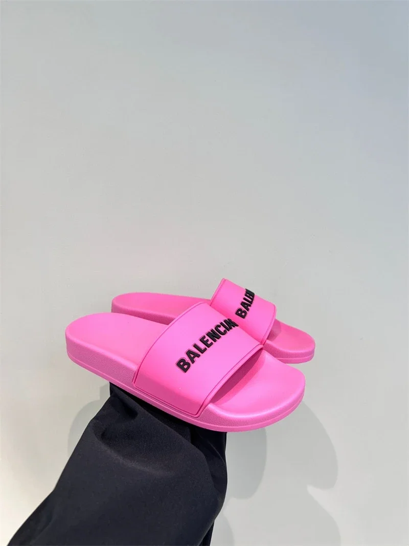 Balenciaga slippers couple style soft-soled beach sandals for outer wear | Superrbuy Spreadsheet