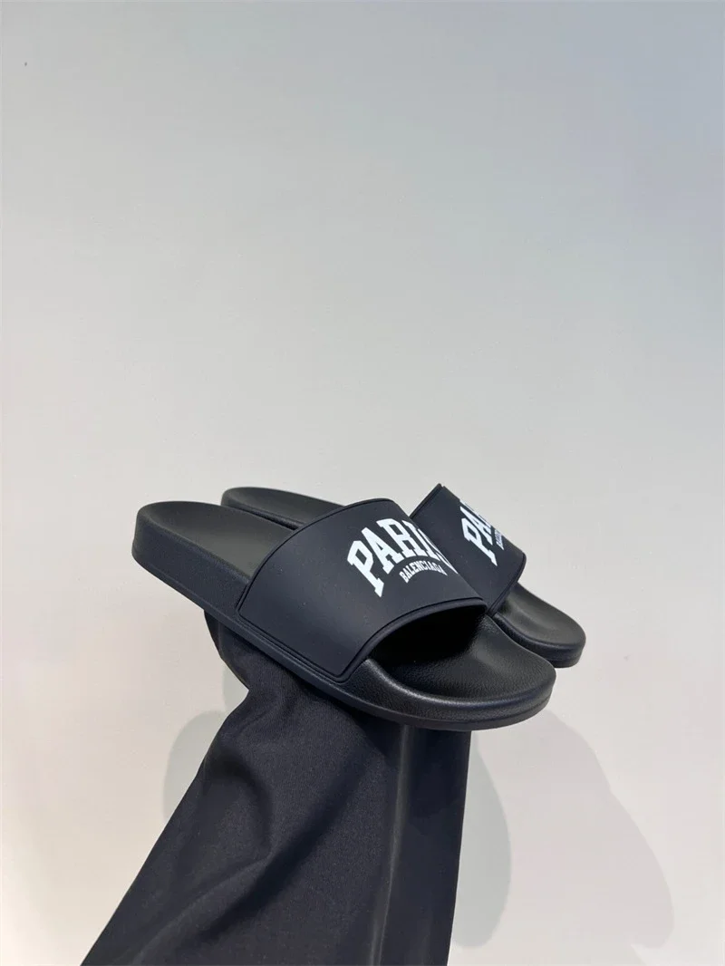 Balenciaga slippers couple style soft-soled beach sandals for outer wear | Superrbuy Spreadsheet