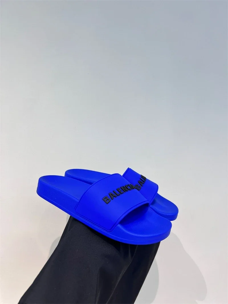 Balenciaga slippers couple style soft-soled beach sandals for outer wear | Superrbuy Spreadsheet