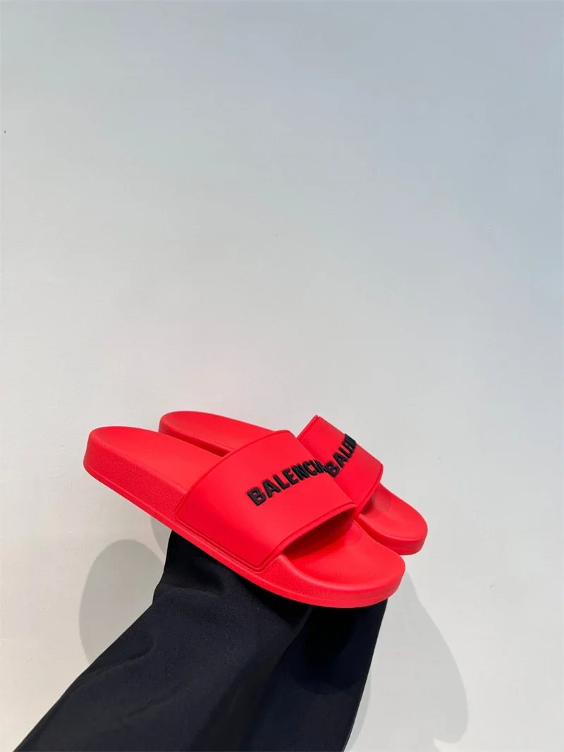 Balenciaga slippers couple style soft-soled beach sandals for outer wear | Superrbuy Spreadsheet