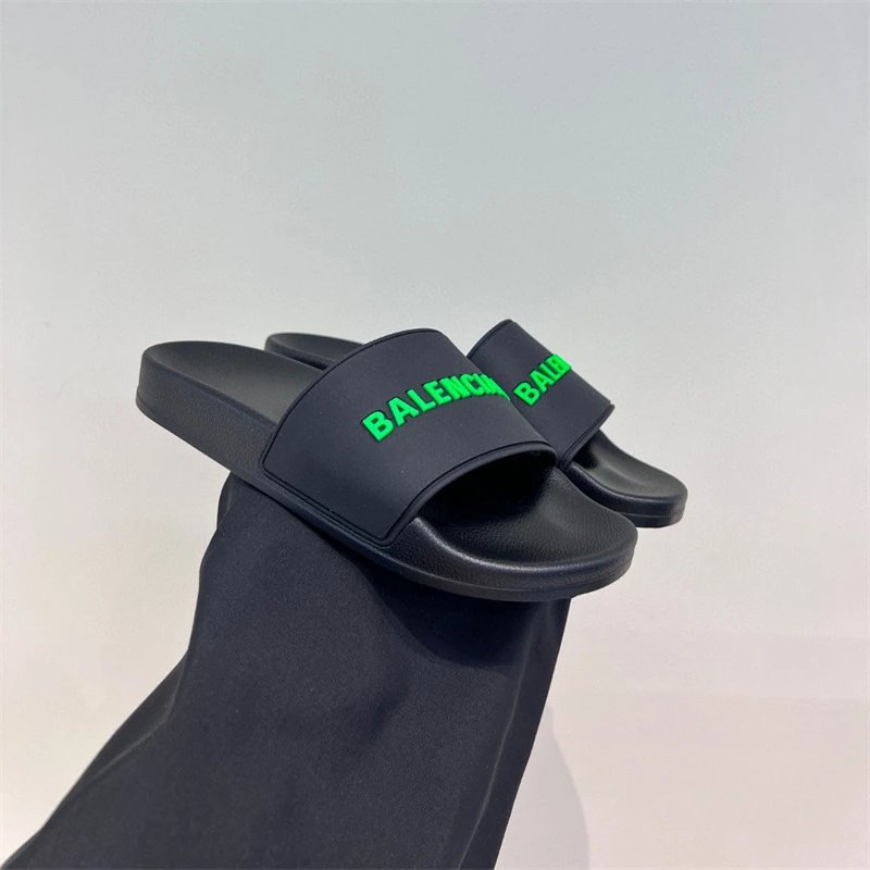 B letter slippers for couples wearing soft soled one line beach sandals
