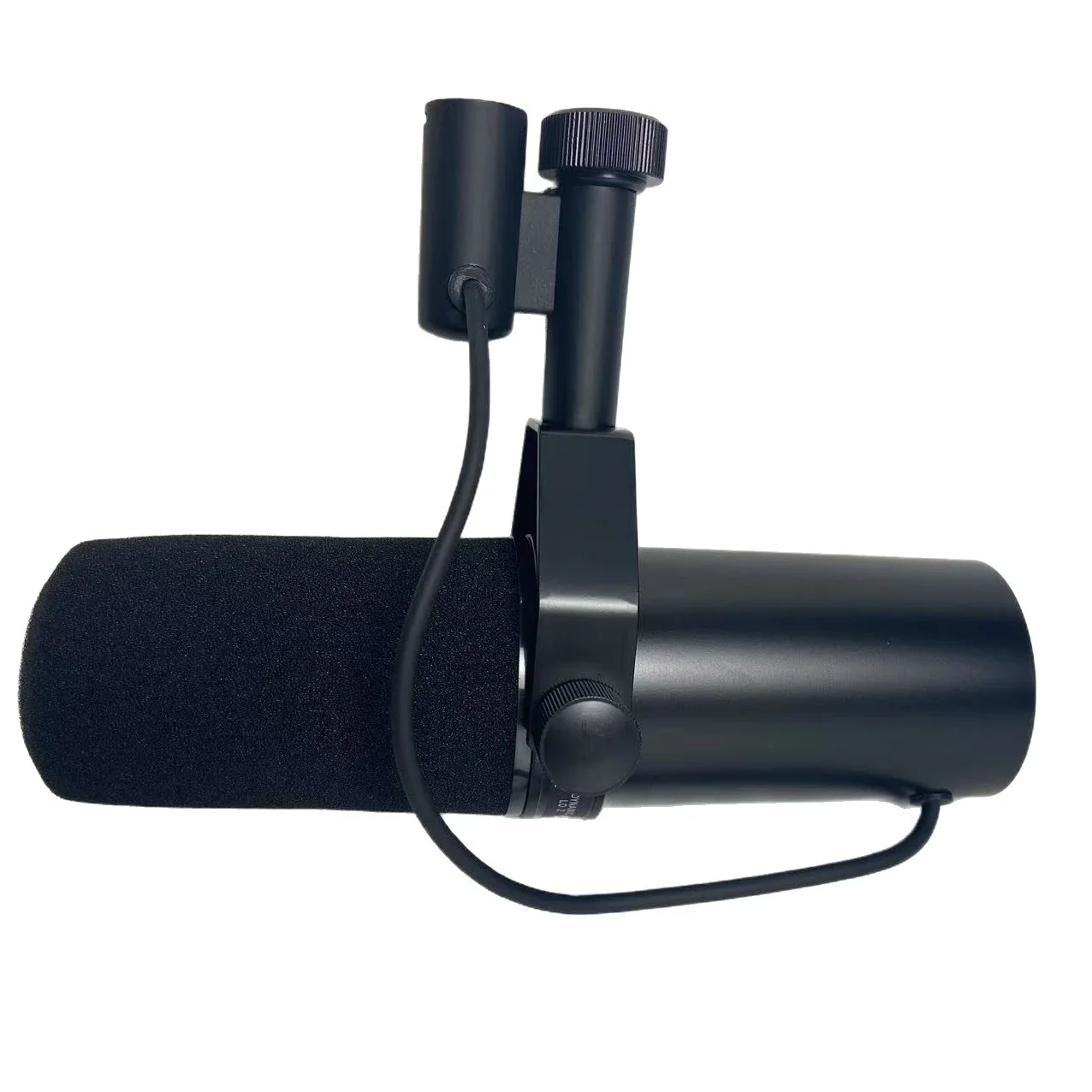 SM7B dynamic broadcast microphone