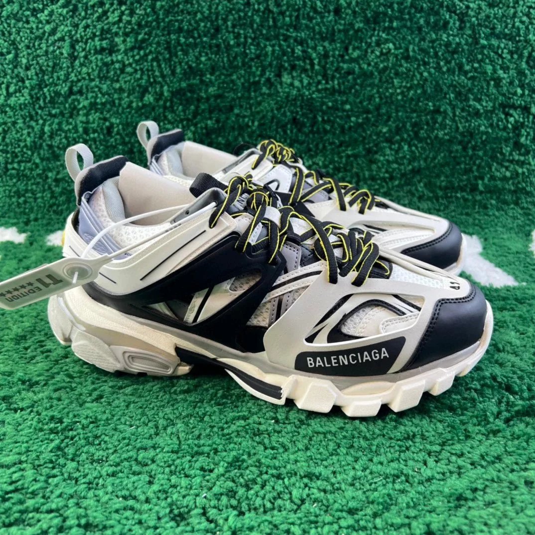 Balenciaga Sneakers Track 3.0 — White, gray, and black