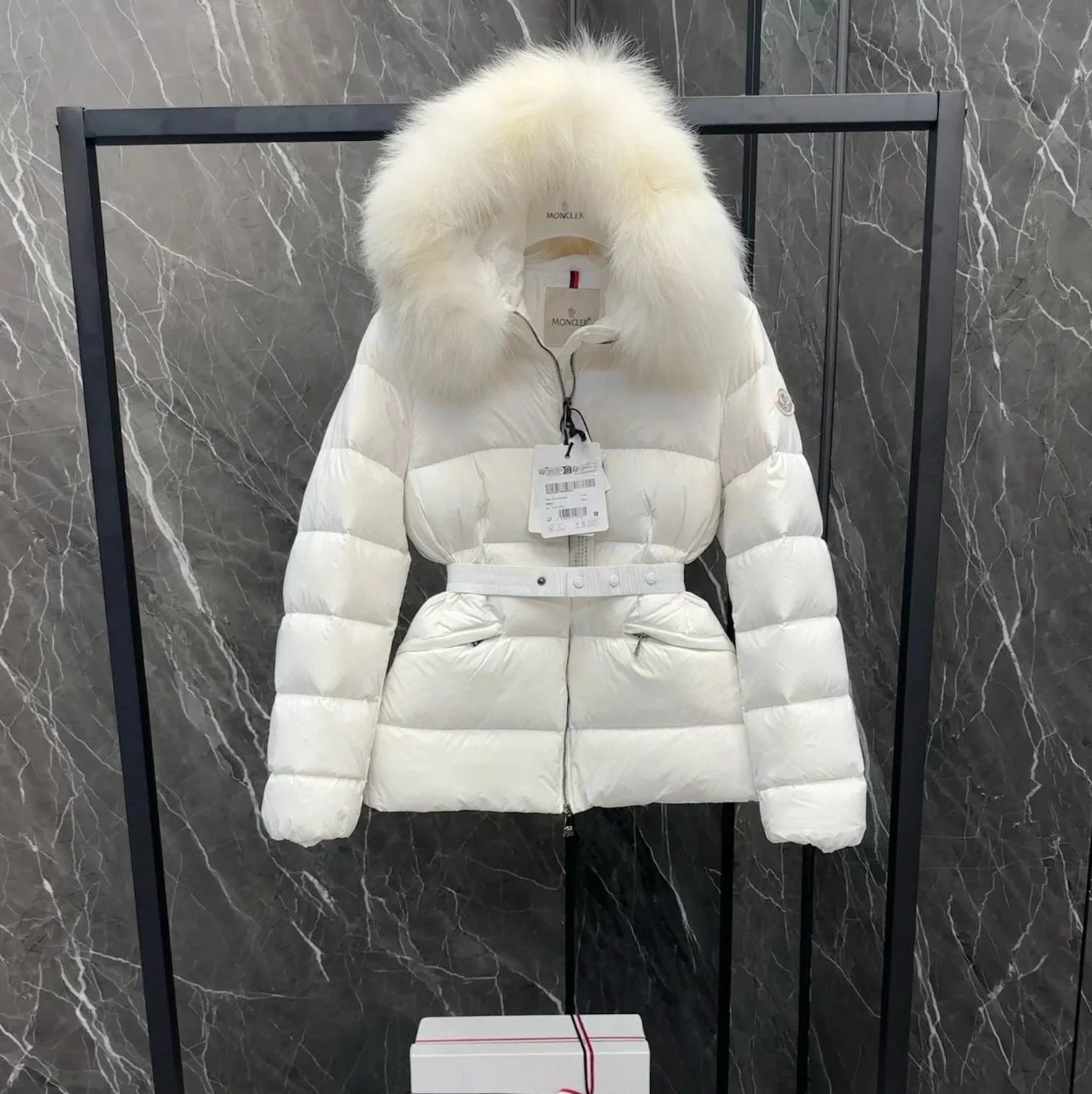 Moncler Down Jackets Belted fur-trim hood puffer jacket — White with a white fur collar