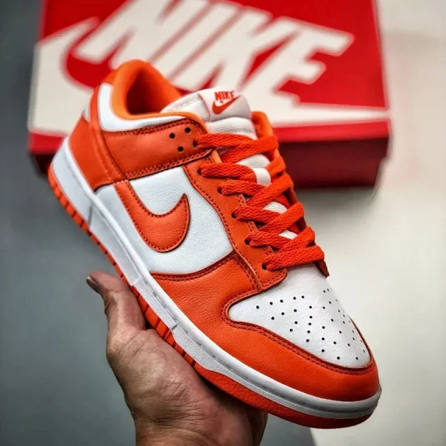 Nike Sneakers Dunk Low Retro product detail image 23