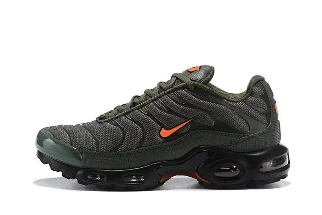 Nike Sneakers Air Max Plus product detail image 3