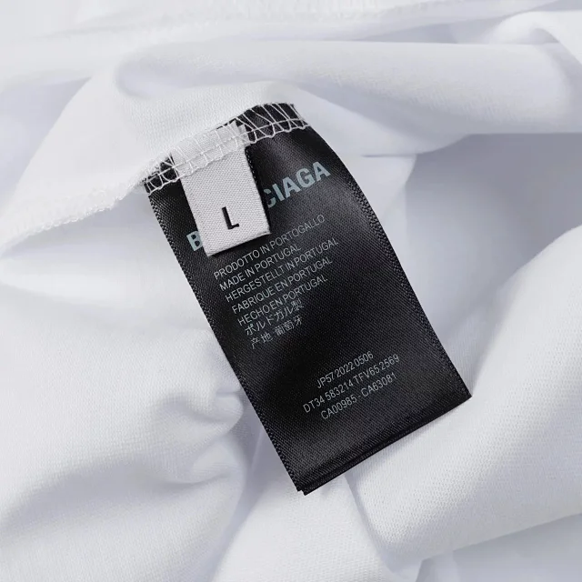 Balenciaga T-Shirts Oversized Logo Graphic product detail image 13